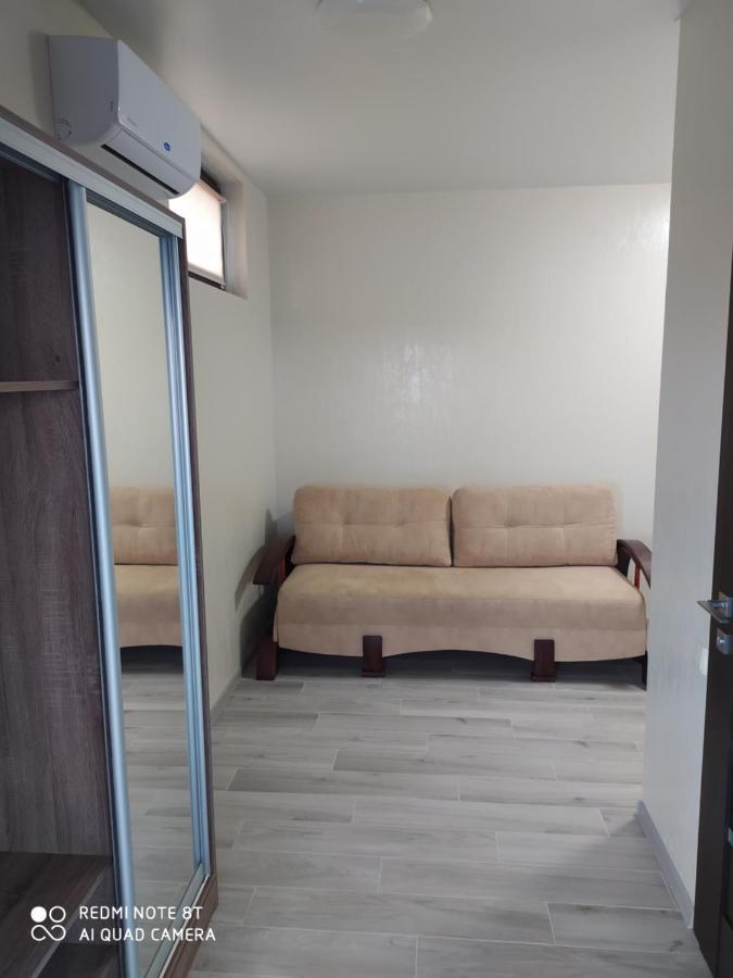 Reef Apartments Odesa Exterior photo